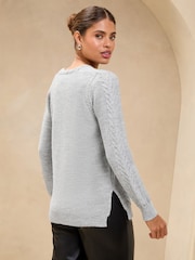 Gris con punto de ochos - Lipsy V-Neck Longline Knitted Jumper - Imagen 4 de 4