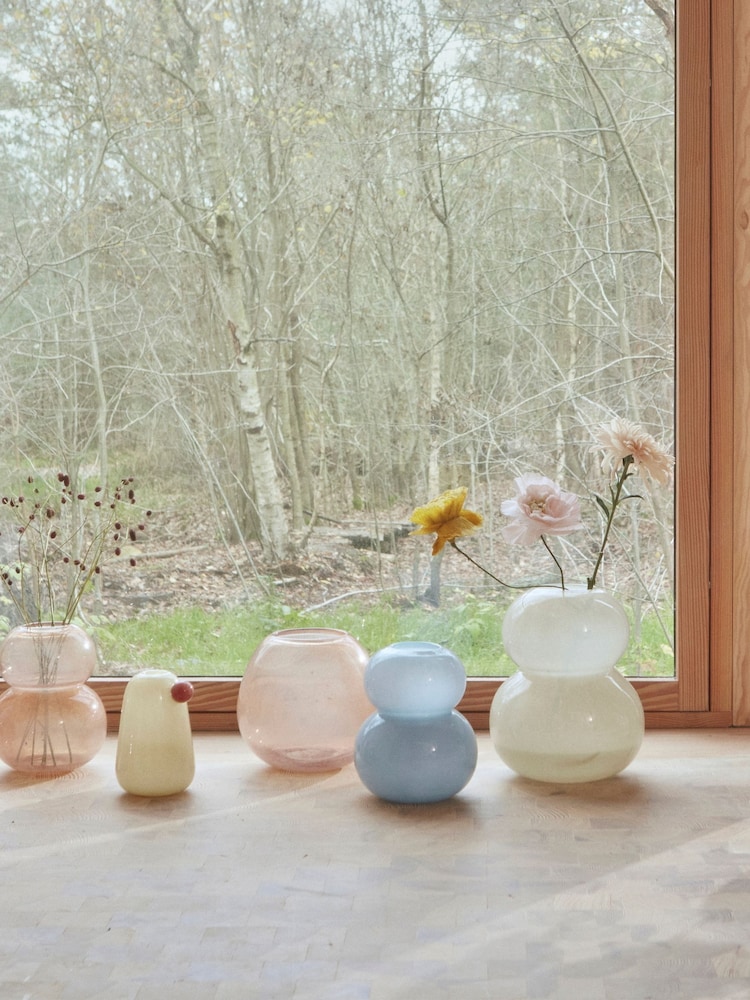 OYOY Living Vanilla Lasi Large Vase - Image 2 of 4 OYOY Living Vanilla Lasi Large Vase - Image 2 of 4