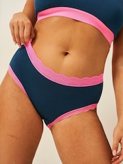 Stripe & Stare Original Knickers 4 Pack - Image 4 of 6