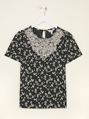 FatFace Leoni Black Mono Ditsy T Shirt - Image 5 of 5