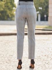 Sosandar Grey Checked Print Belted Tapered Trousers - Image 5 of 5