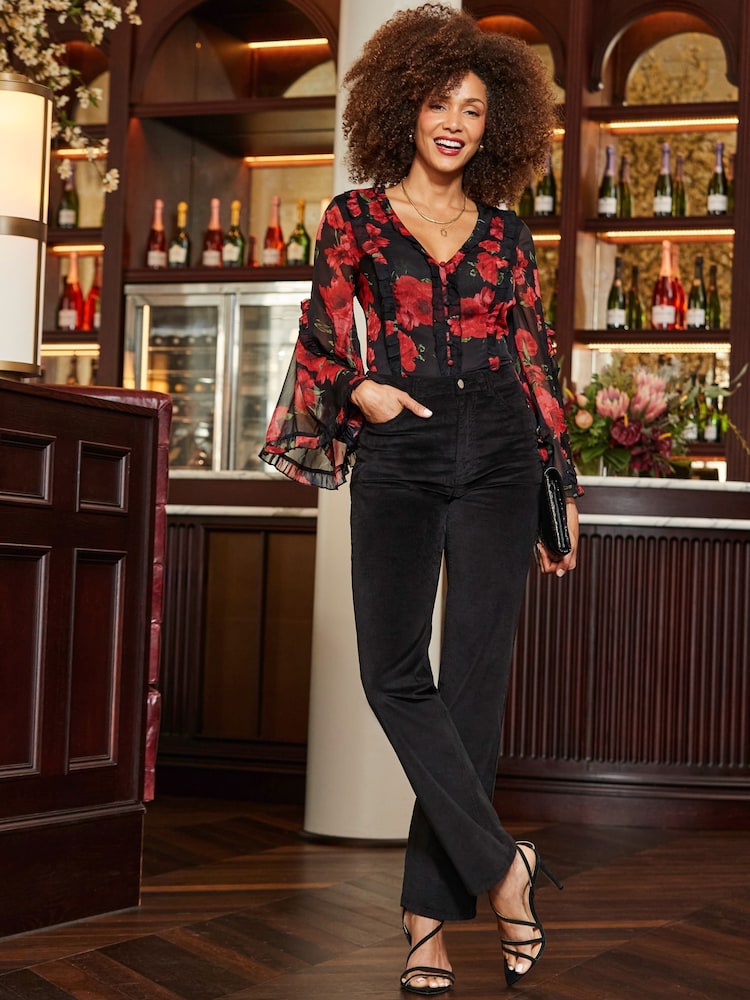 Sosandar Red Floral Print Fluted Sleeve Blouse - Image 5 of 5
