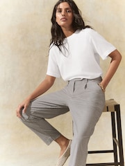White Short Sleeve Boxy T-Shirt with Linen - Image 2 of 9