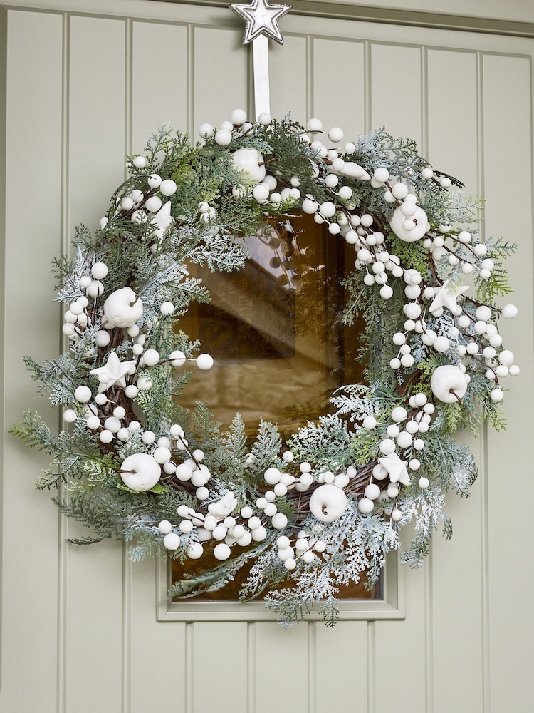 Dibor Green Winter Orchard Wreath - Image 1 of 6