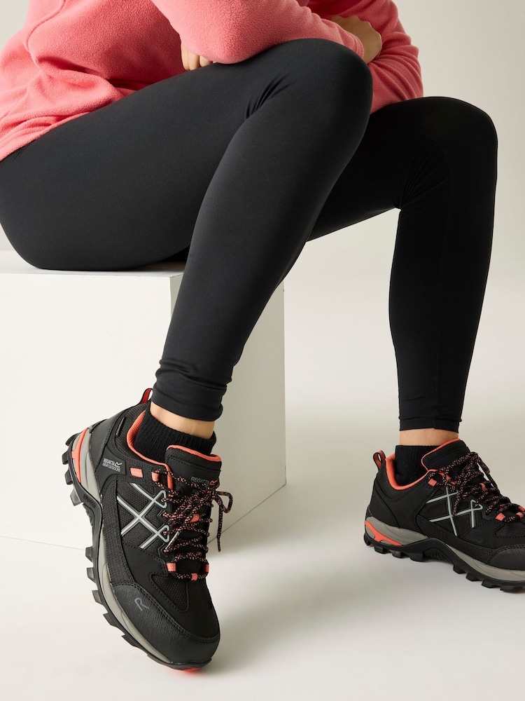 Regatta Black Samaris III Low Shoes - Image 1 of 10