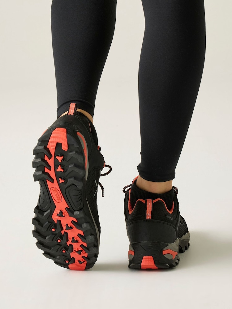 Regatta Black Samaris III Low Shoes - Image 2 of 10