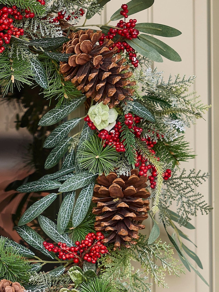 Dibor Green Berry Bushel Wreath - Image 2 of 4
