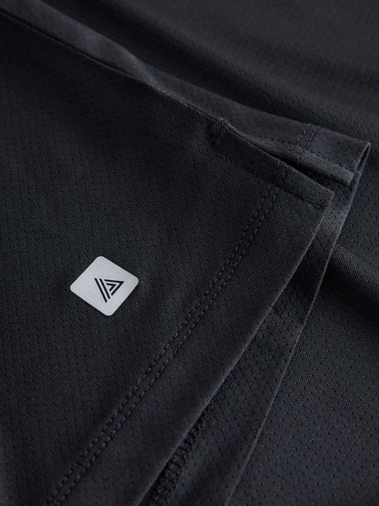 Black Active Gym Training Top - Image 9 of 9 Black Active Gym Training Top - Image 9 of 9