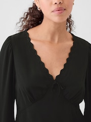 Gap Black Satin Empire Top - Image 4 of 5