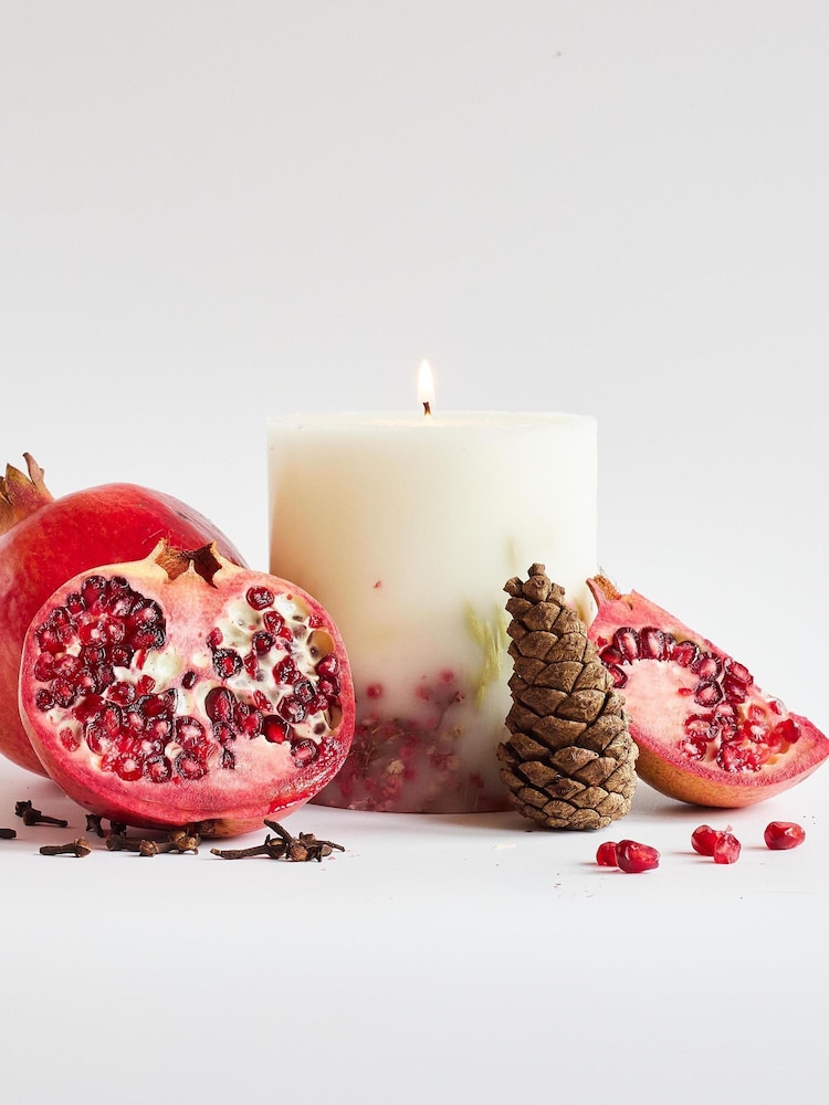 Lower Lodge Lower Lodge Oak Hills Pomegranate Medium Botanical Candle - Image 2 of 2