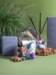 Lower Lodge British Nature Rose and Sweet Violet Candle - Image 4 of 4