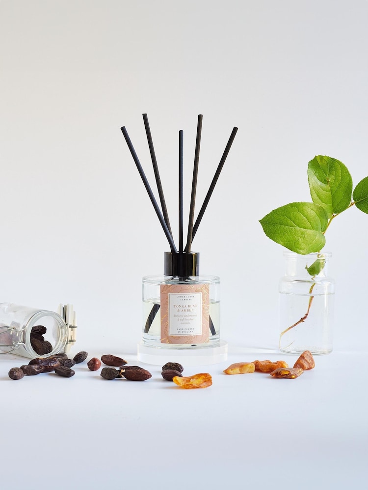 Lower Lodge Oak Hills Tonka Bean & Amber 115ml Diffuser - Image 2 of 2