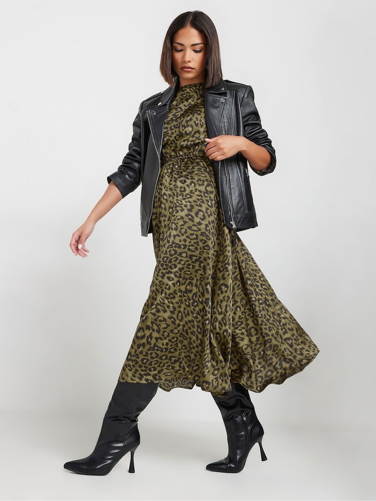 PixieGirl Petite Green Long Sleeve Midi Dress - Image 3 of 6