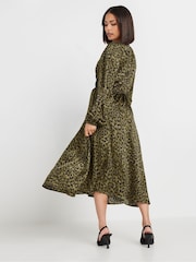PixieGirl Petite Green Long Sleeve Midi Dress - Image 4 of 6