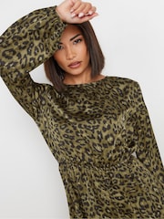 PixieGirl Petite Green Long Sleeve Midi Dress - Image 5 of 6