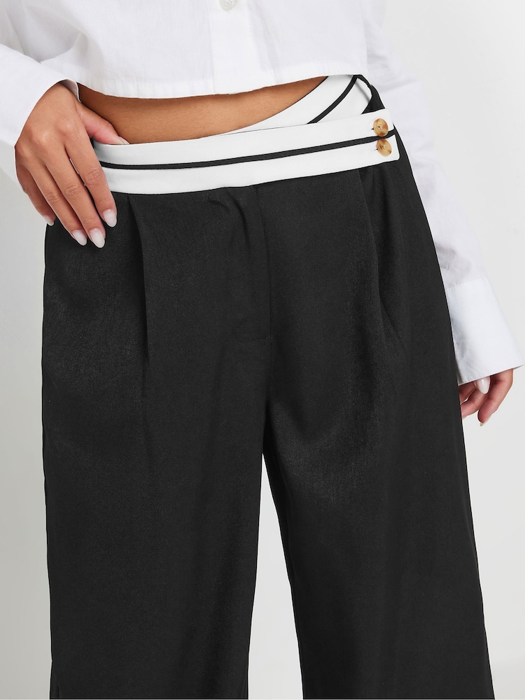 PixieGirl Petite Black Contrast Waist Wide Leg Trousers - Image 4 of 5