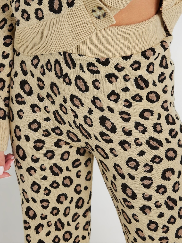 PixieGirl Petite Natural Leopard Print Wide Leg Trousers - Image 4 of 4