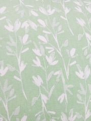 Wylder Belle Floral Print 100% Cotton Frilled Cushion - Imagem 4 de 5