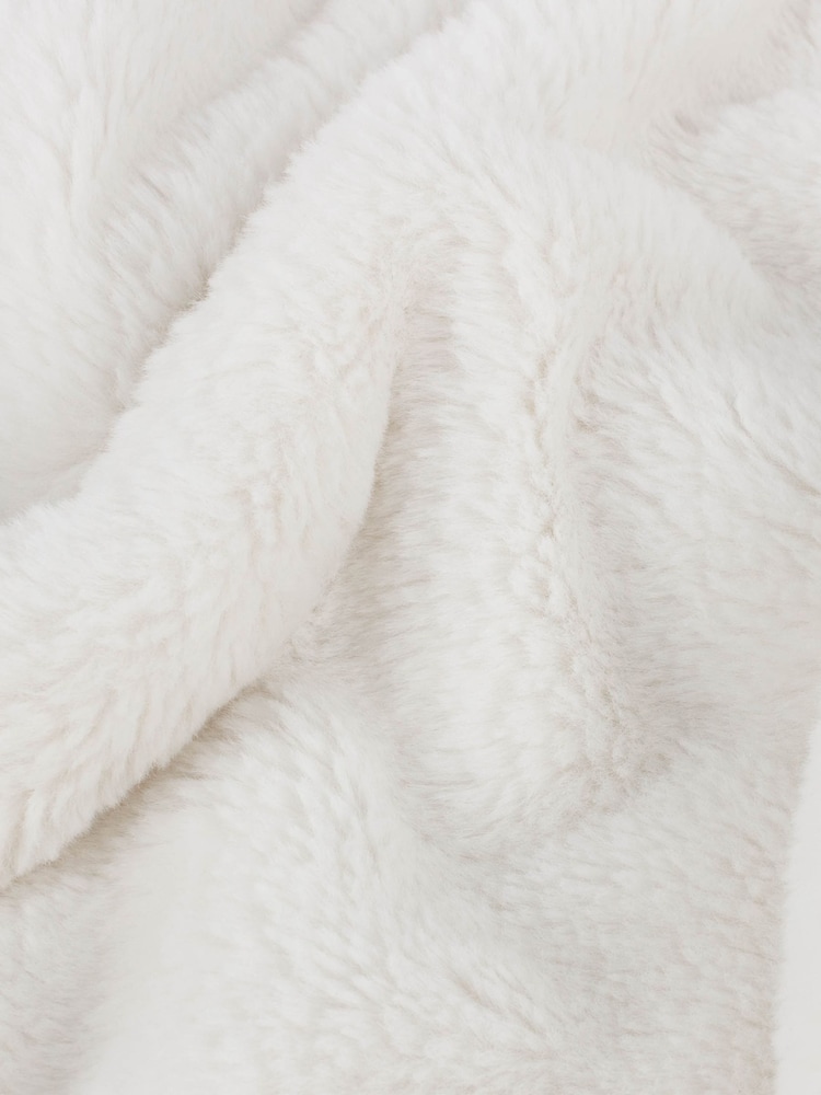 Furn Ecru Kallu Reversible Faux Fur Throw - Image 2 of 2