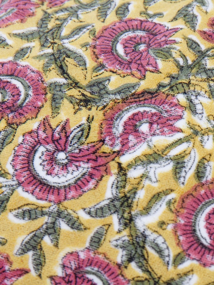 Paoletti Gold or Rose Seventy Three Chedworth Piped 100% Cotton Cushion - Image 4 of 4