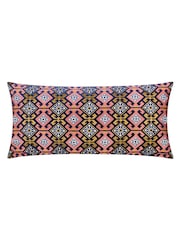 Подушка Paoletti Seventy Three Laurel с геометрической вышивкой 100% из хлопка - Изображение 1 из 4