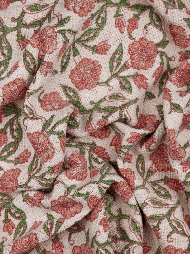 Paoletti Coral Seventy Three Delphine Floral 100% Cotton Fringed Throw - Image 4 of 4