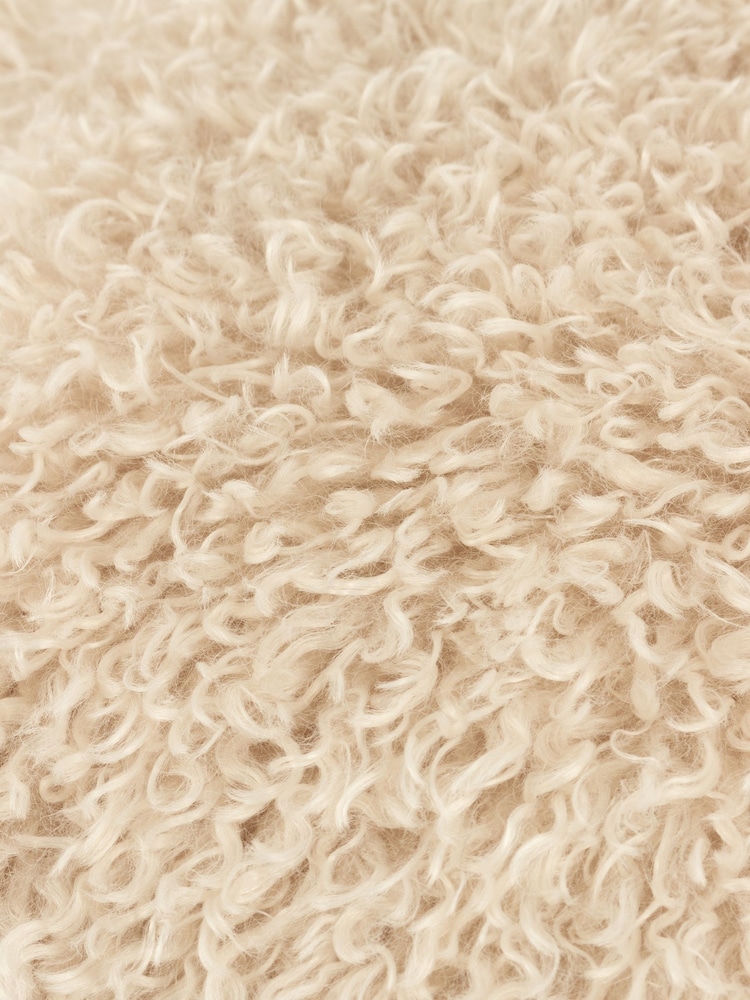 furn. Natural Rowan Faux Fur Cushion - Image 4 of 4