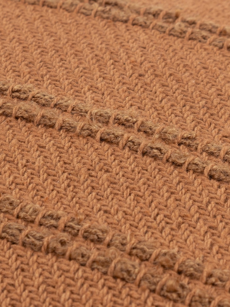 وسادة كرسي منسوجة مزيّنة بشرّابات Larch من Yard - صورة 6 من 6 وسادة كرسي منسوجة مزيّنة بشرّابات Larch من Yard - صورة 6 من 6