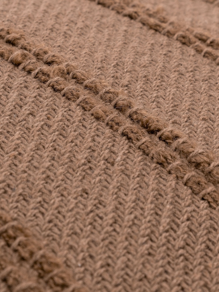 وسادة كرسي منسوجة مزيّنة بشرّابات Larch من Yard - صورة 6 من 6 وسادة كرسي منسوجة مزيّنة بشرّابات Larch من Yard - صورة 6 من 6