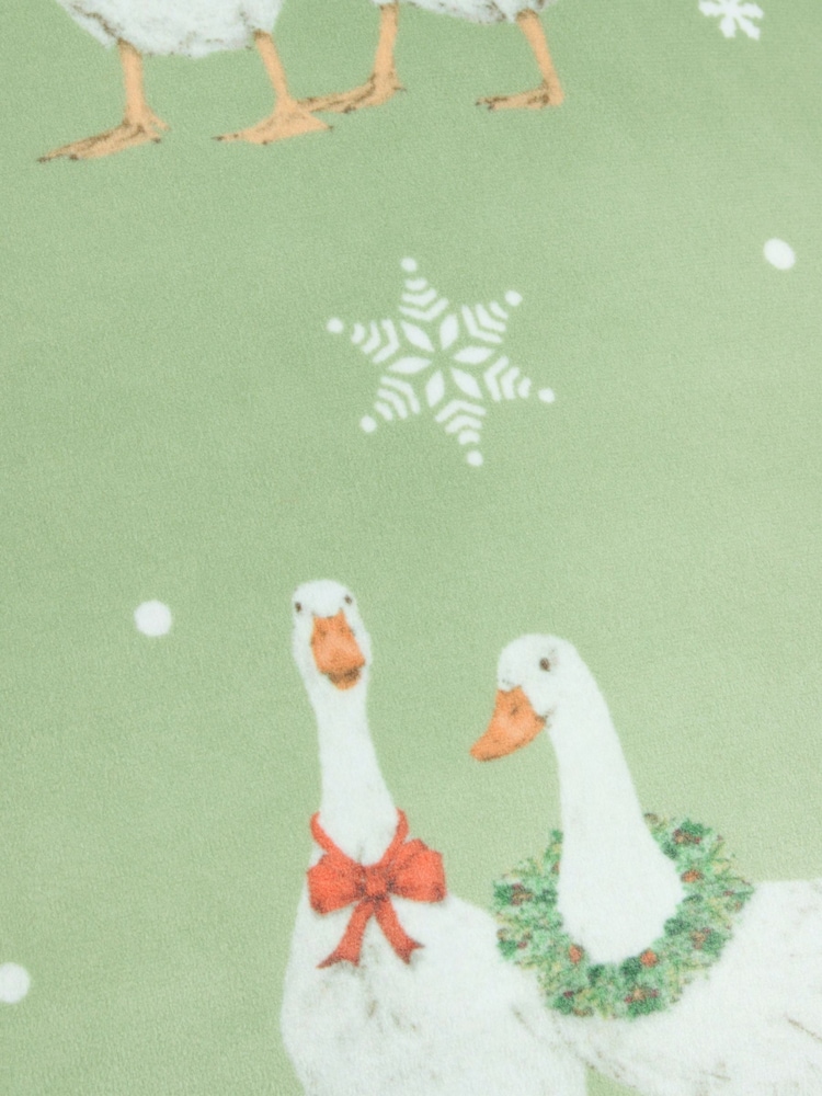 Evans Lichfield Multicolour Winter Geese Velvet Piped Cushion - Image 4 of 4