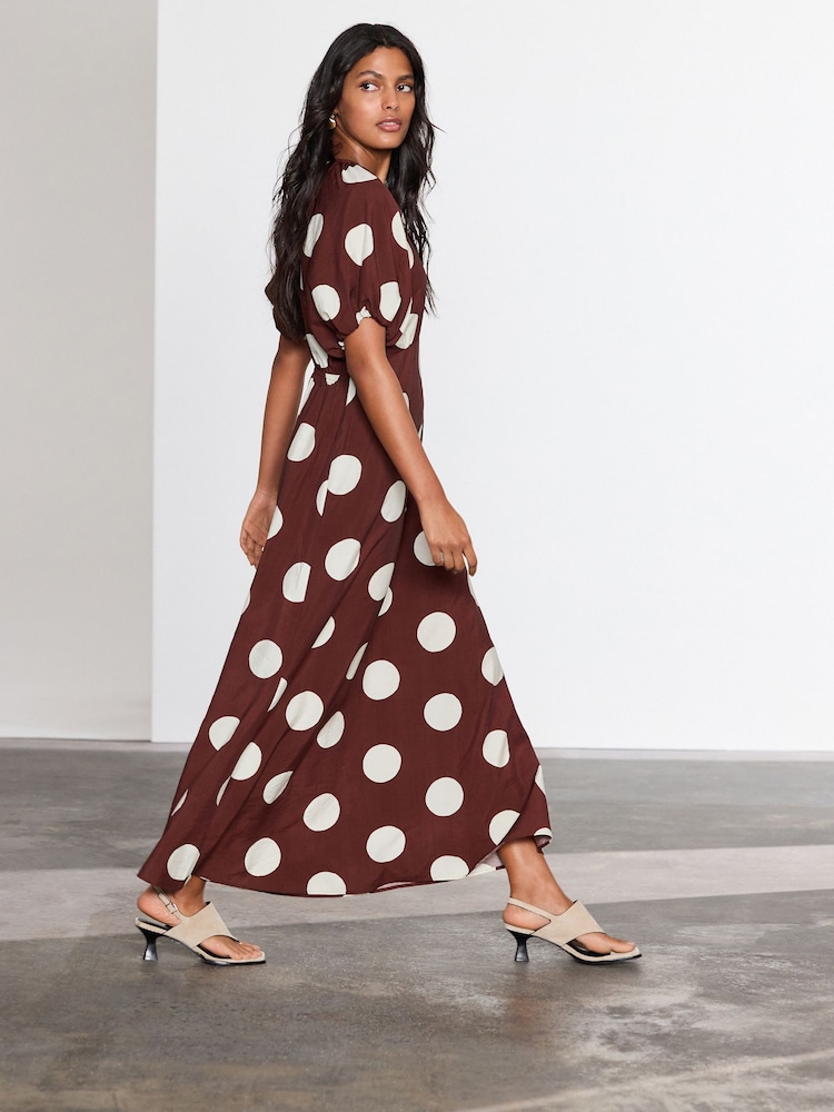 Marrón chocolate de lunares - Vestido a media pierna con mangas abullonadas - Imagen 1 de 3