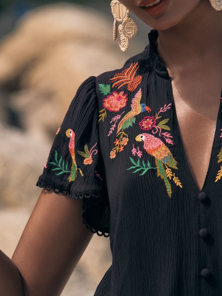 Love & Roses Black Parrot Embroidered Tropical Beach Top - Image 4 of 4