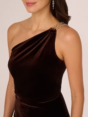Adrianna Papell Velvet Column Brown Gown - Image 4 of 7