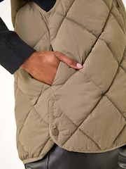 Roman Green Hooded Quilt Gilet - Image 5 of 5