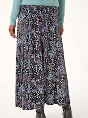 Roman Blue Ditsy Floral Print Stretch Midi Skirt - Image 4 of 5