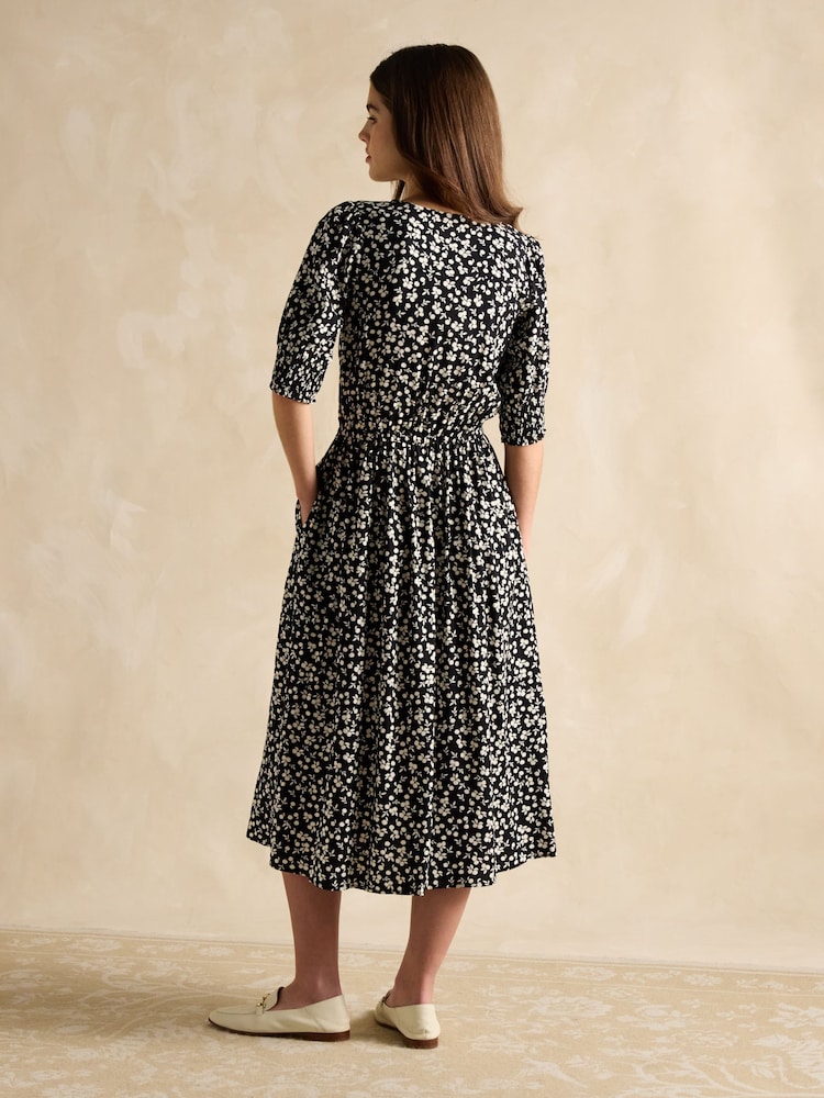 Schwarz - Joules Adele V-Neck Elbow Length Sleeve Midi Dress - Bild 2 von 6 Schwarz - Joules Adele V-Neck Elbow Length Sleeve Midi Dress - Bild 2 von 6