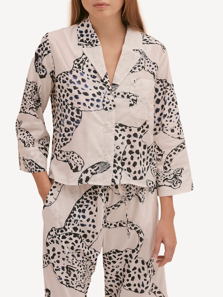 Desmond & Dempsey Jag Cream Boxy & Wide Pyjamas Set - Image 4 of 4