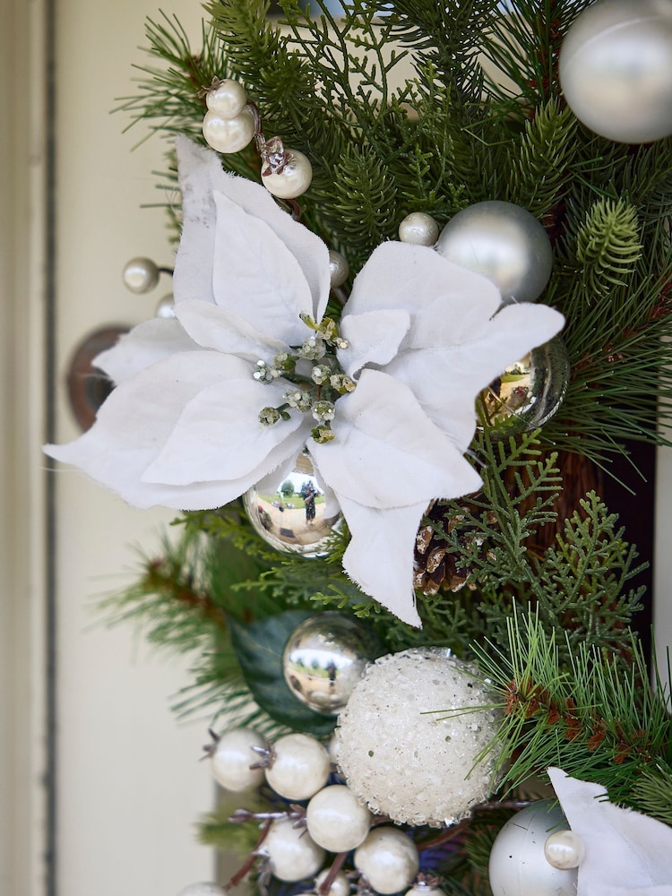 Personalised Valley Snowdrift Christmas Wreath by Dibor - Image 2 of 5