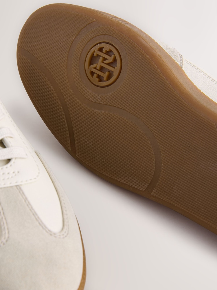 Cream T-Bar Low Trainers - Image 6 of 7