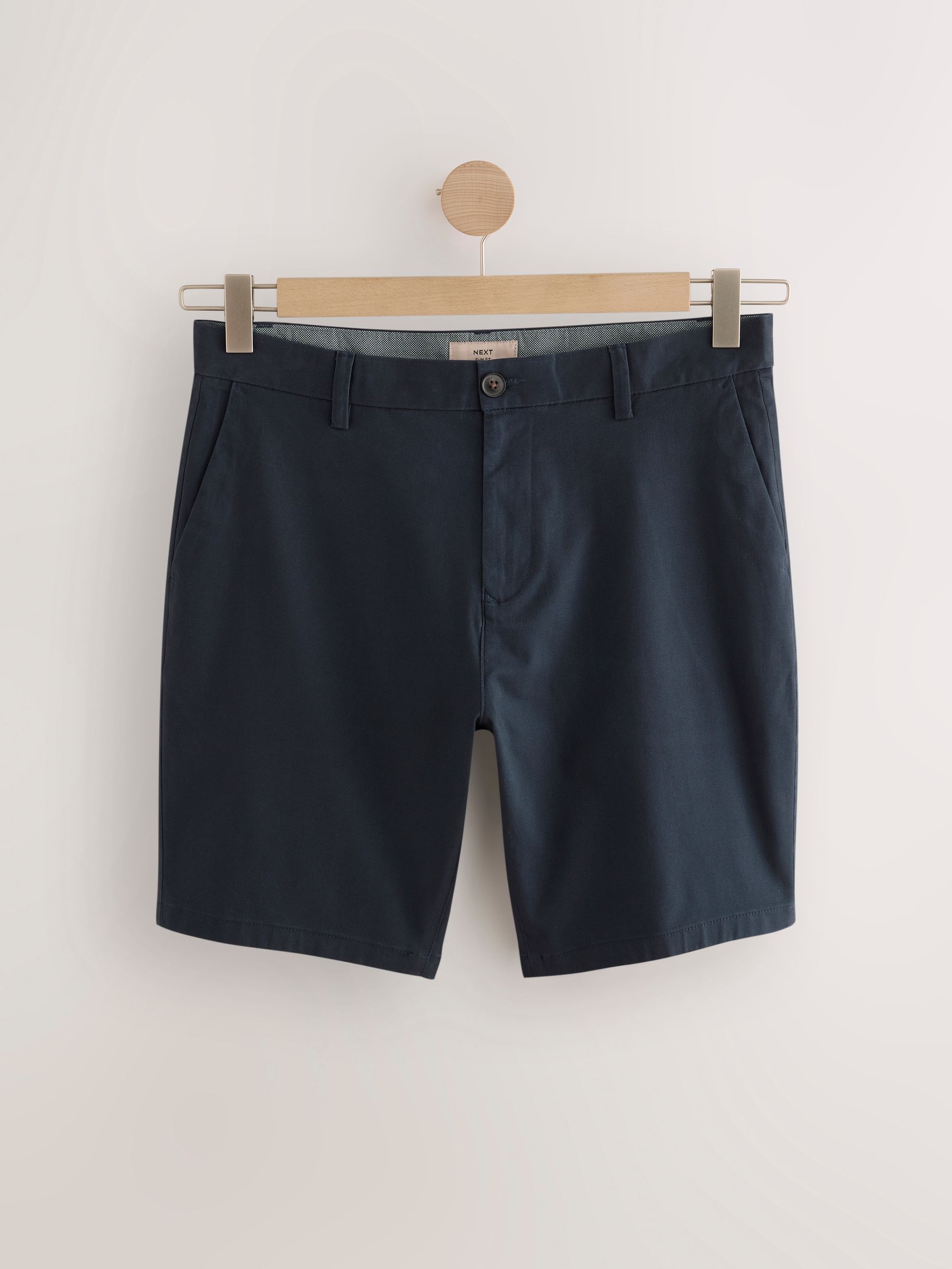 国内より1WEEK【sacai】Cotton Chino Shorts sacai Chino Shorts for Men | Shop Now on FARFETCH