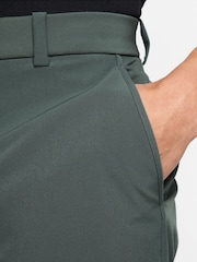 Nike Green Golf Dri-FIT Shorts - Image 4 of 4