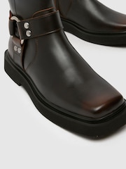 Schuh Cowan Leather Hardwear Brown Boots - Image 4 of 4