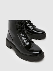 Schuh Andria Lace-Up Black Boots - Image 4 of 4