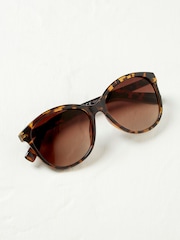 بني شكل صدفة السلحفاة - FatFace Sunglasses - صورة 2 من 2