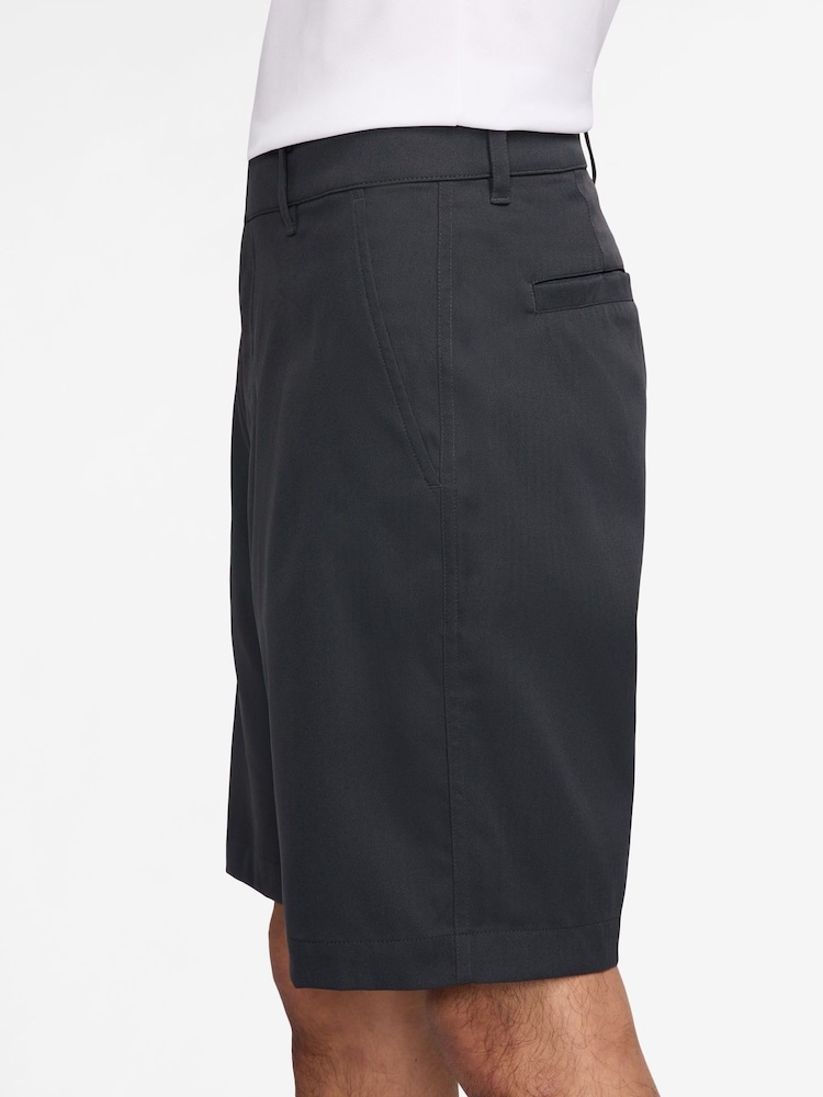 Nike Black Victory Dri-FIT 7 inch Golf Shorts - Image 3 of 4