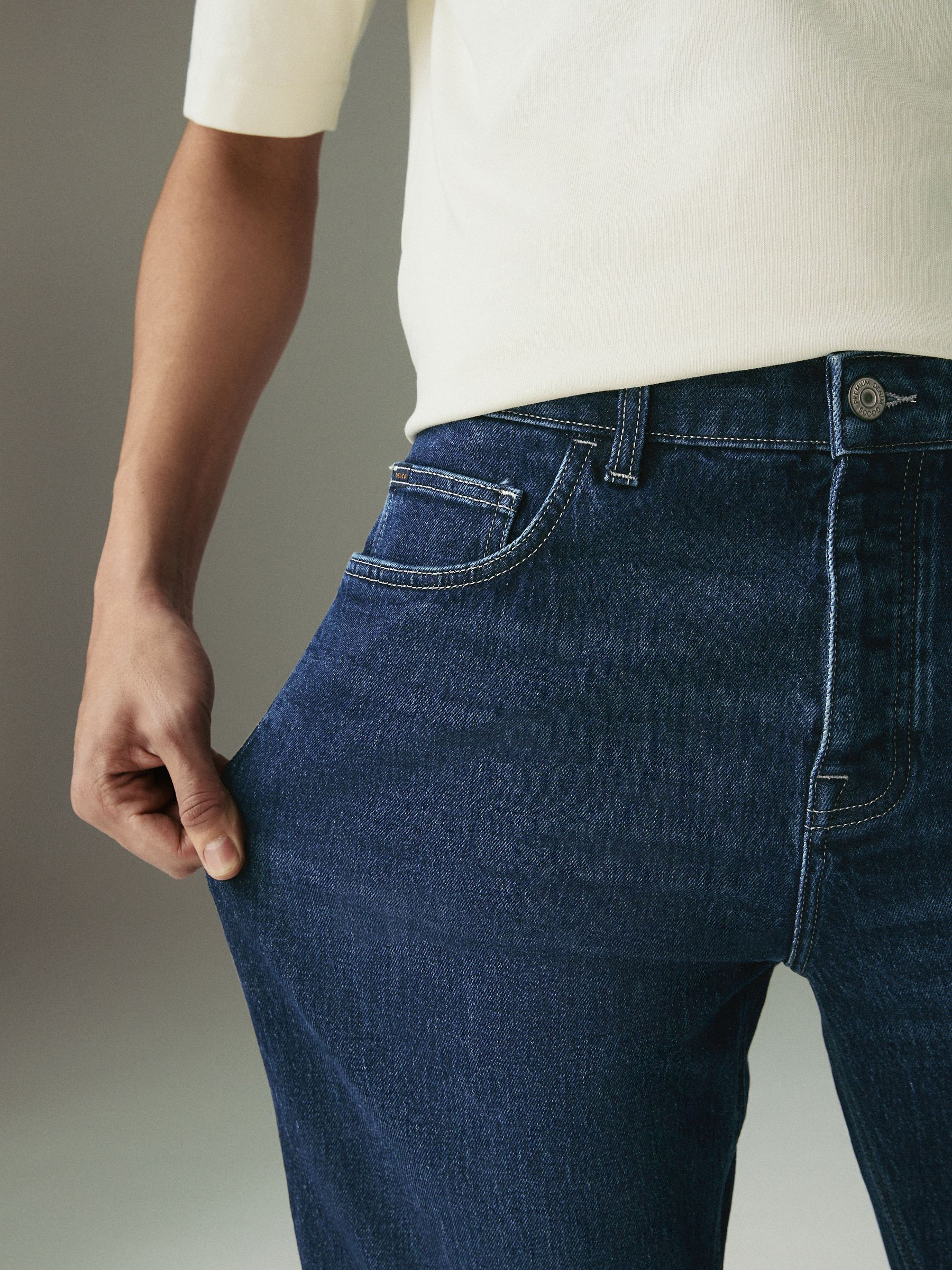 【in a row】Dark Washing Denim AK8746s.jpg
