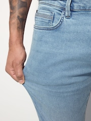 Blau, Hellgrau - Enge Passform - Bequeme Stretch-Jeans - Bild 6 von 12