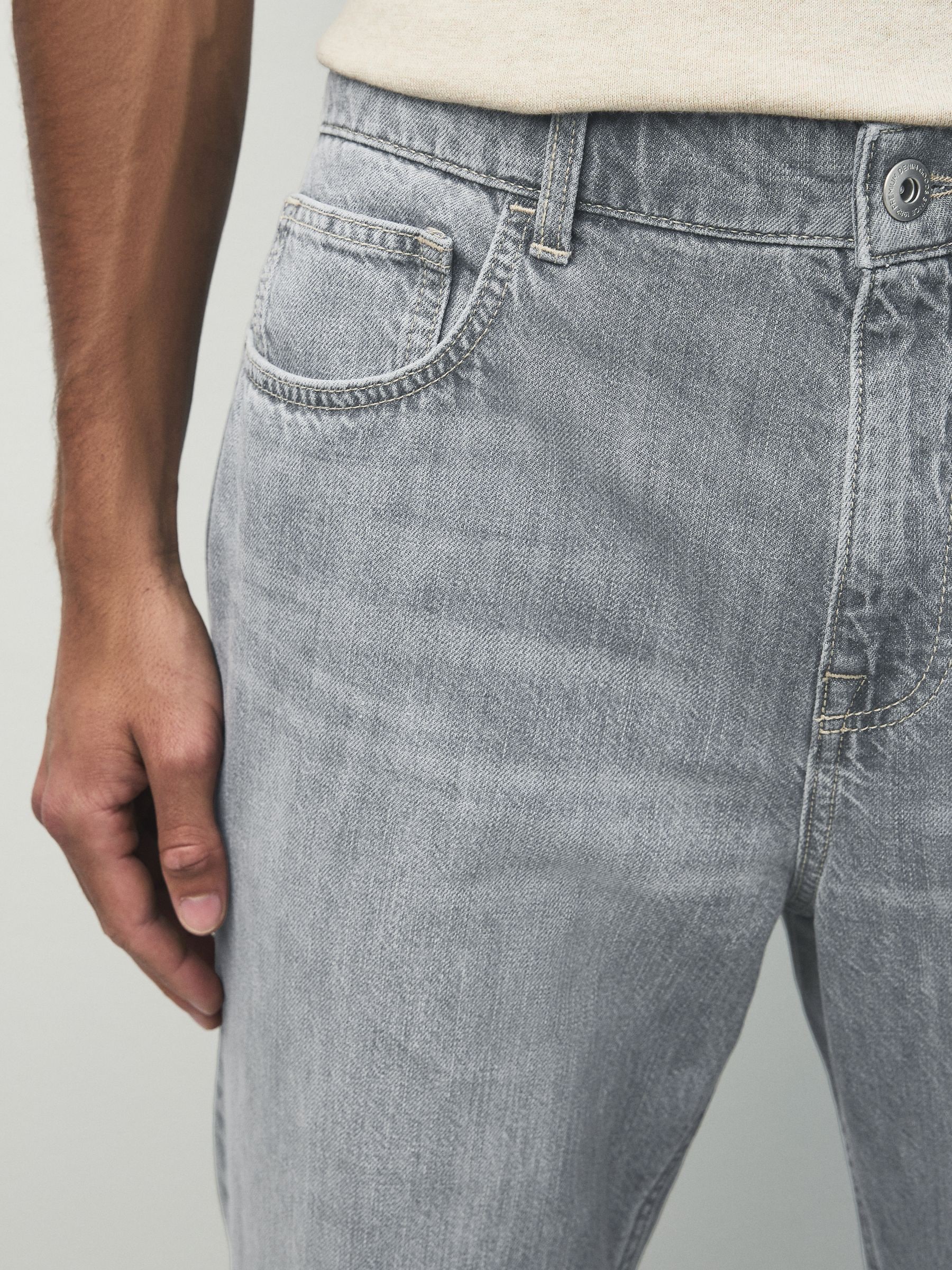 【anuans 】Slim straight denim （0 GREY） Buy Grey Light Straight Fit Signature Lightweight Cotton Linen