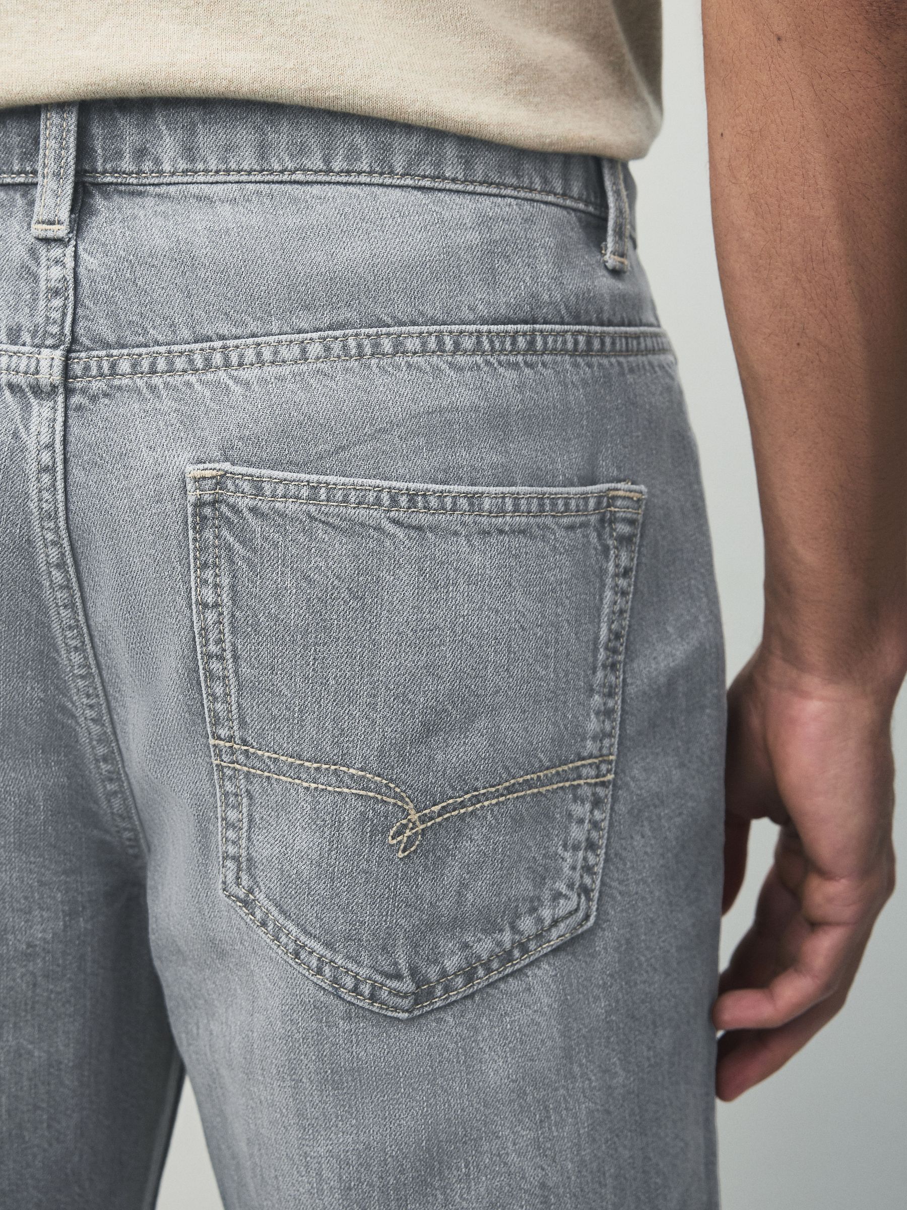 【anuans 】Slim straight denim （0 GREY） Buy Grey Light Straight Fit Signature Lightweight Cotton Linen