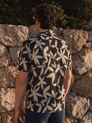 Navy Blue Floral Printed Short Sleeve Shirt - Image 4 of 7